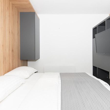 Forgotten Garden Apartments Portoroz Ngoại thất bức ảnh