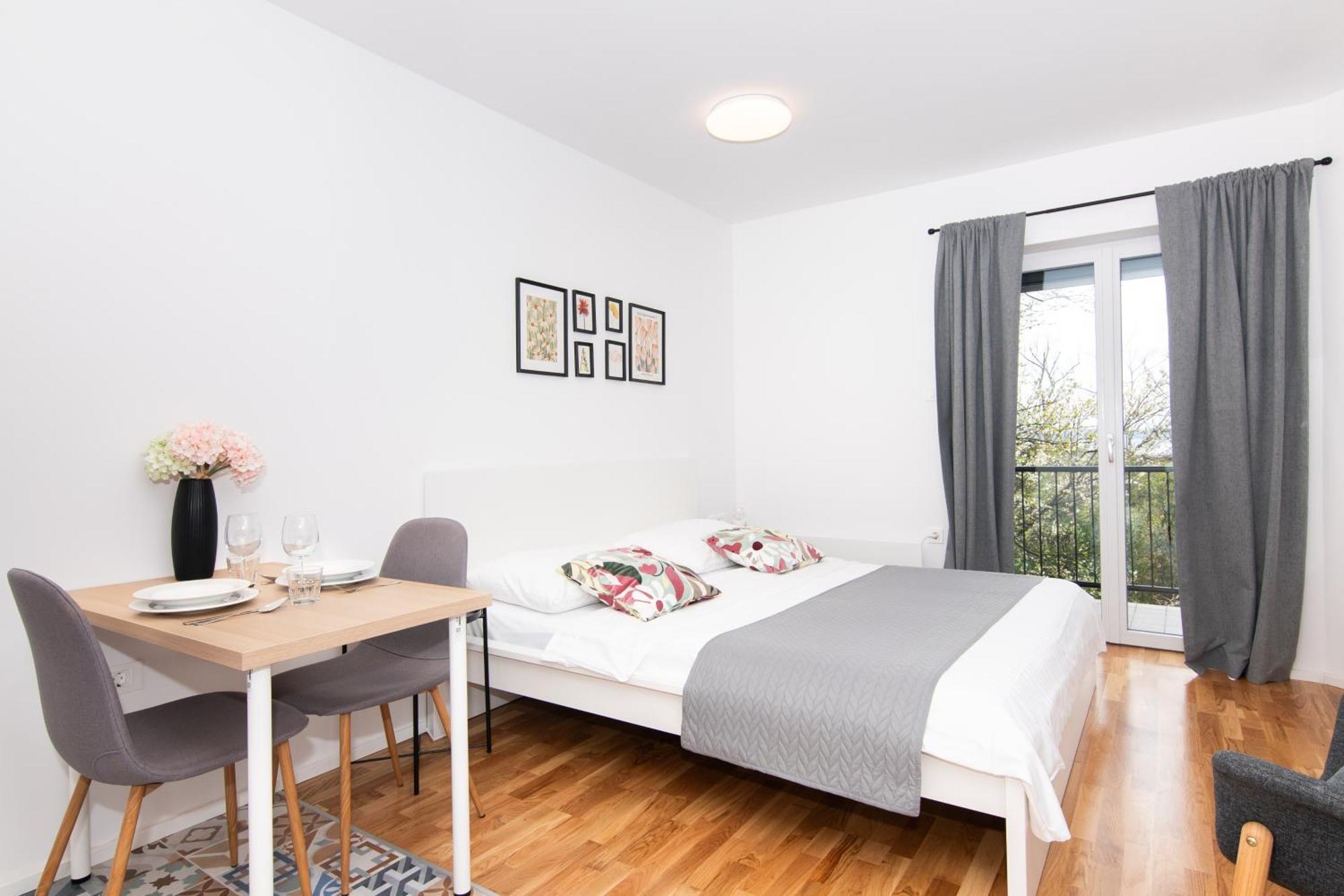 Forgotten Garden Apartments Portoroz Ngoại thất bức ảnh