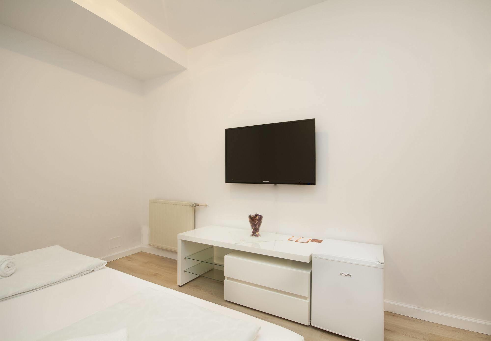 Forgotten Garden Apartments Portoroz Ngoại thất bức ảnh