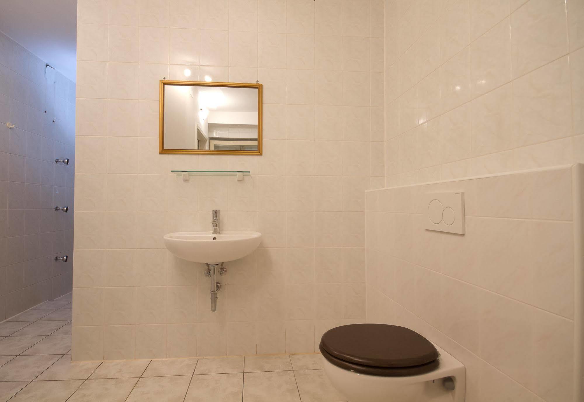 Forgotten Garden Apartments Portoroz Ngoại thất bức ảnh